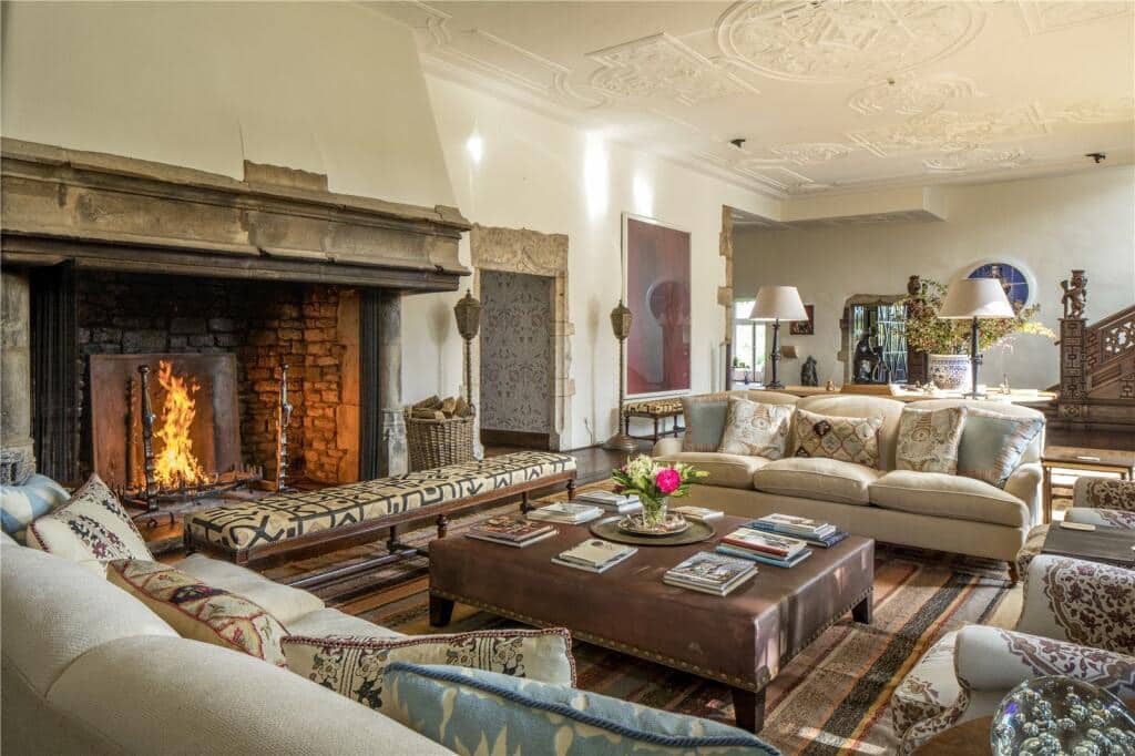 1800 Edgeworth Manor For Sale In Gloucestershire England