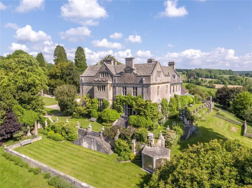 1800 Edgeworth Manor For Sale In Gloucestershire England