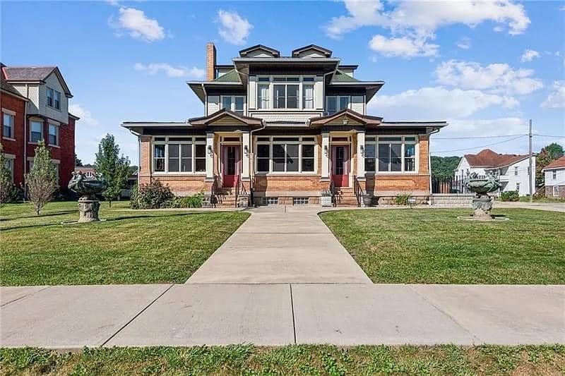 1910 Historic House For Sale In New Kensington Pennsylvania