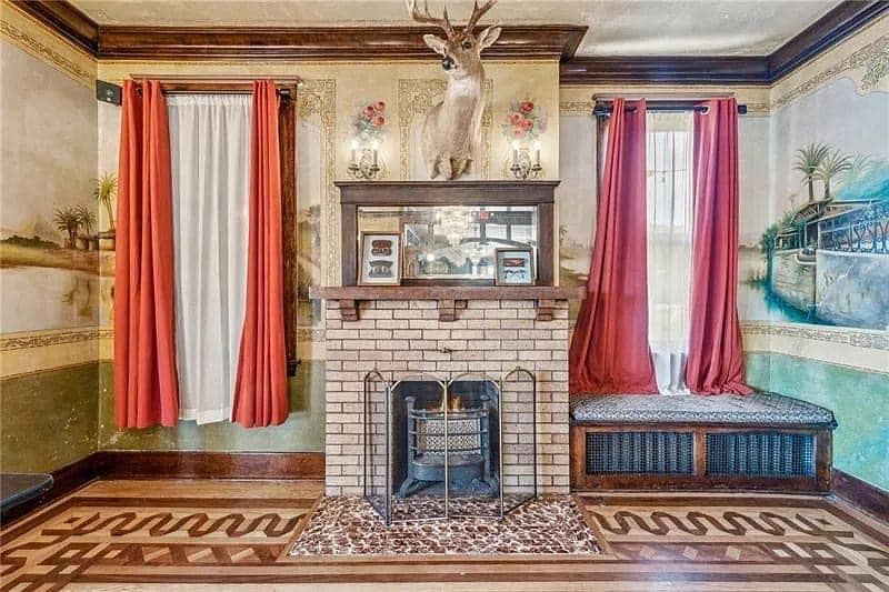 1910 Historic House For Sale In New Kensington Pennsylvania