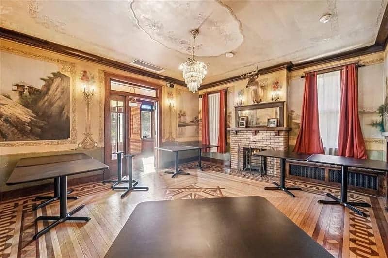 1910 Historic House For Sale In New Kensington Pennsylvania