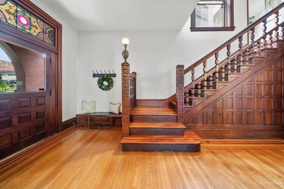 1890 Victorian For Sale In Cincinnati Ohio