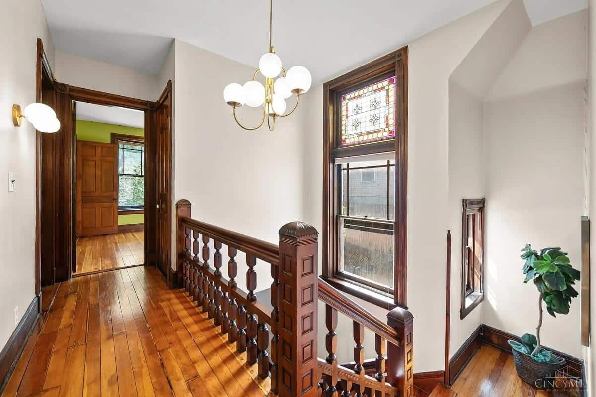 1890 Victorian For Sale In Cincinnati Ohio