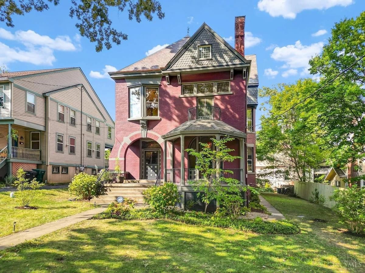 1890 Victorian For Sale In Cincinnati Ohio