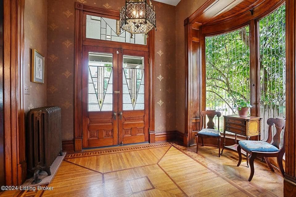 1895 Historic House For Sale In Louisville Kentucky