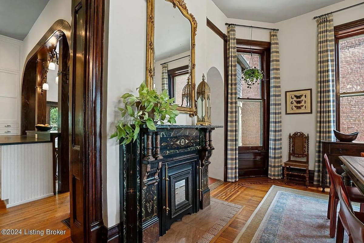 1895 Historic House For Sale In Louisville Kentucky