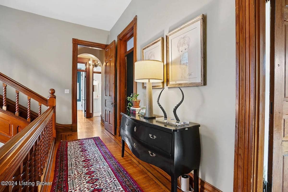 1895 Historic House For Sale In Louisville Kentucky