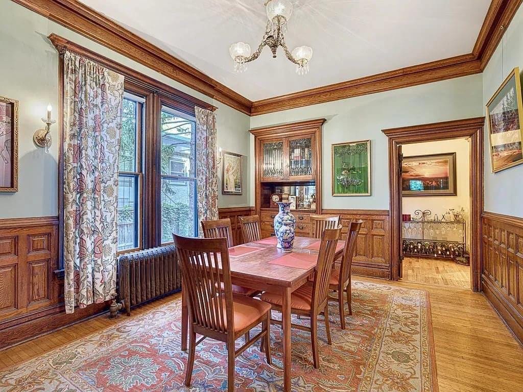 1894 Victorian For Sale In Saint Paul Minnesota