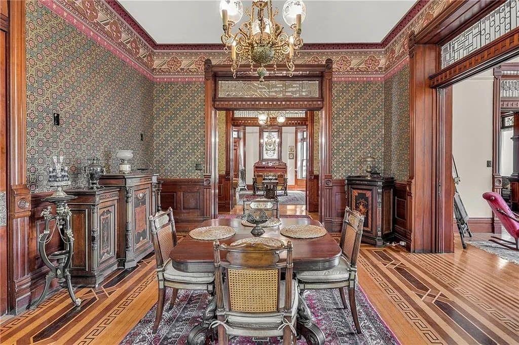 1888 Victorian For Sale In Saint Joseph Missouri