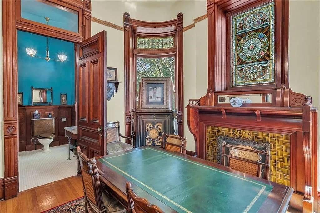 1888 Victorian For Sale In Saint Joseph Missouri