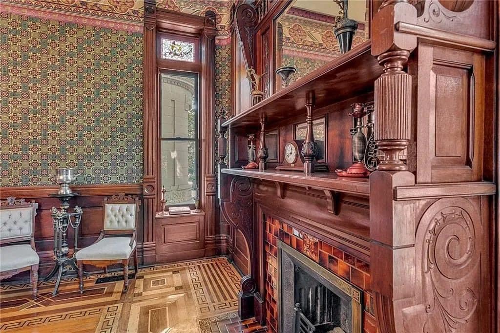 1888 Victorian For Sale In Saint Joseph Missouri