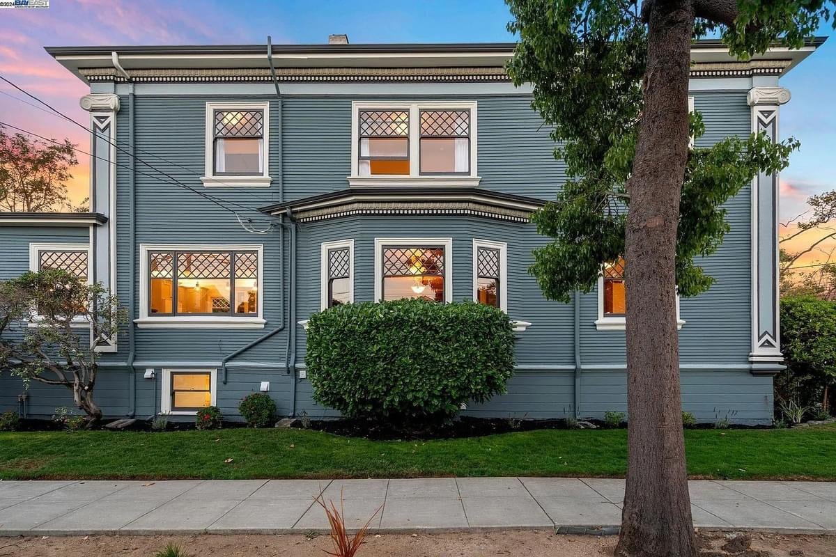 1904 Neoclassical For Sale In Alameda California