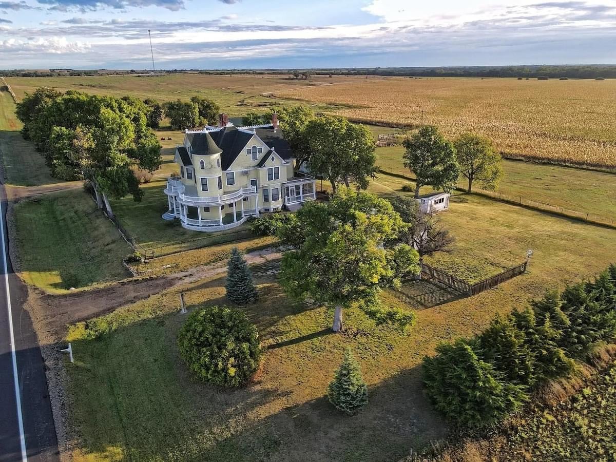 1880 Victorian For Sale In Burr Oak Kansas