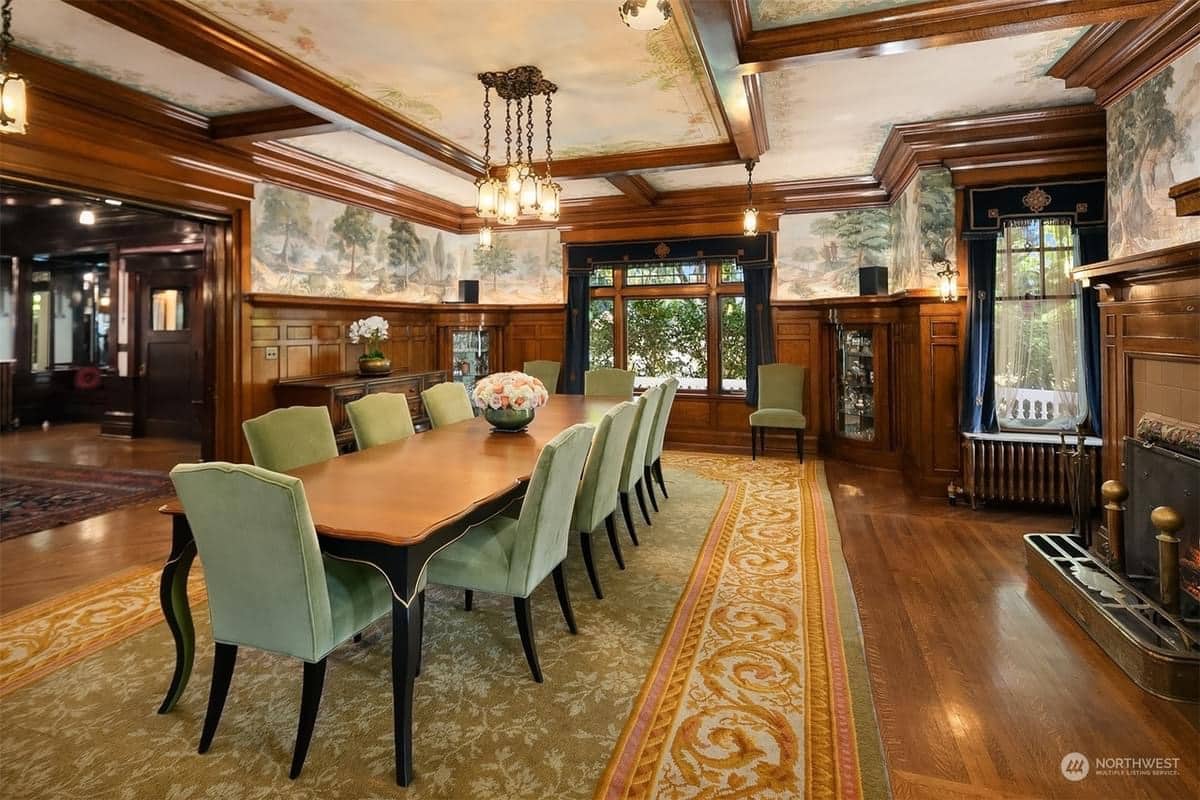 1909 Neoclassical For Sale In Seattle Washington