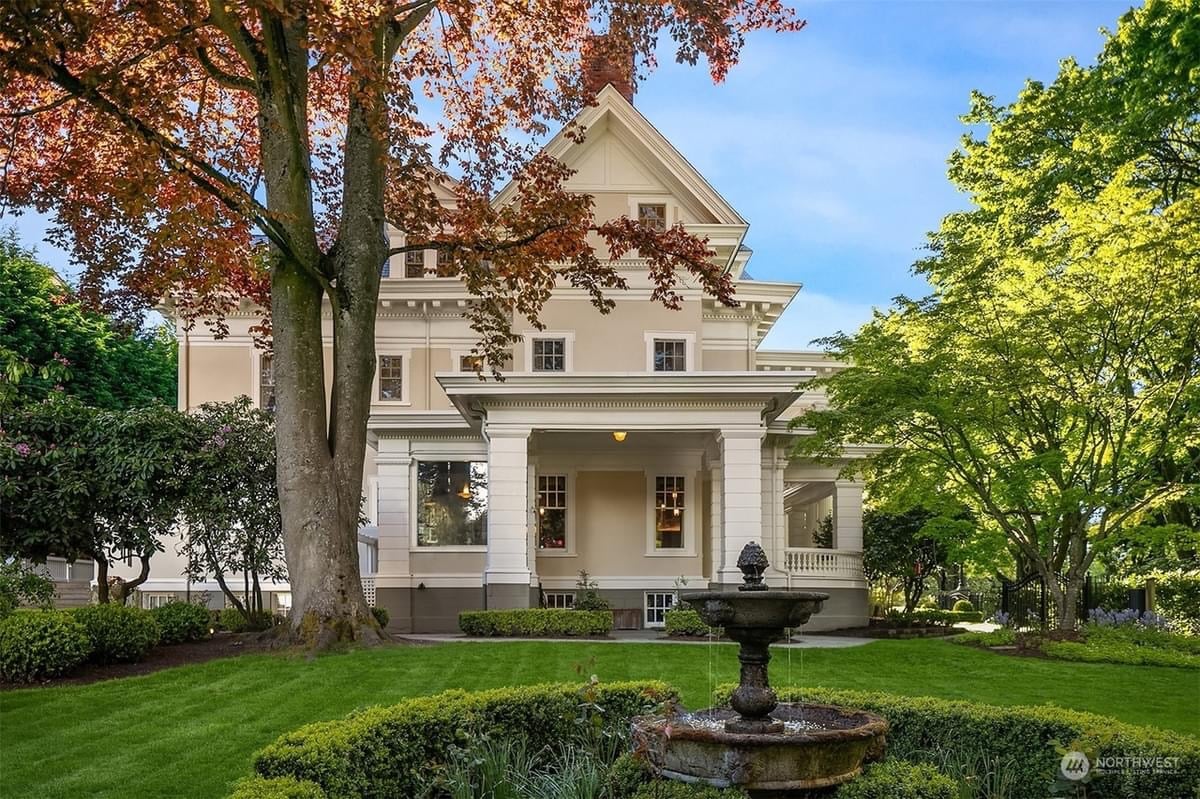 1909 Neoclassical For Sale In Seattle Washington