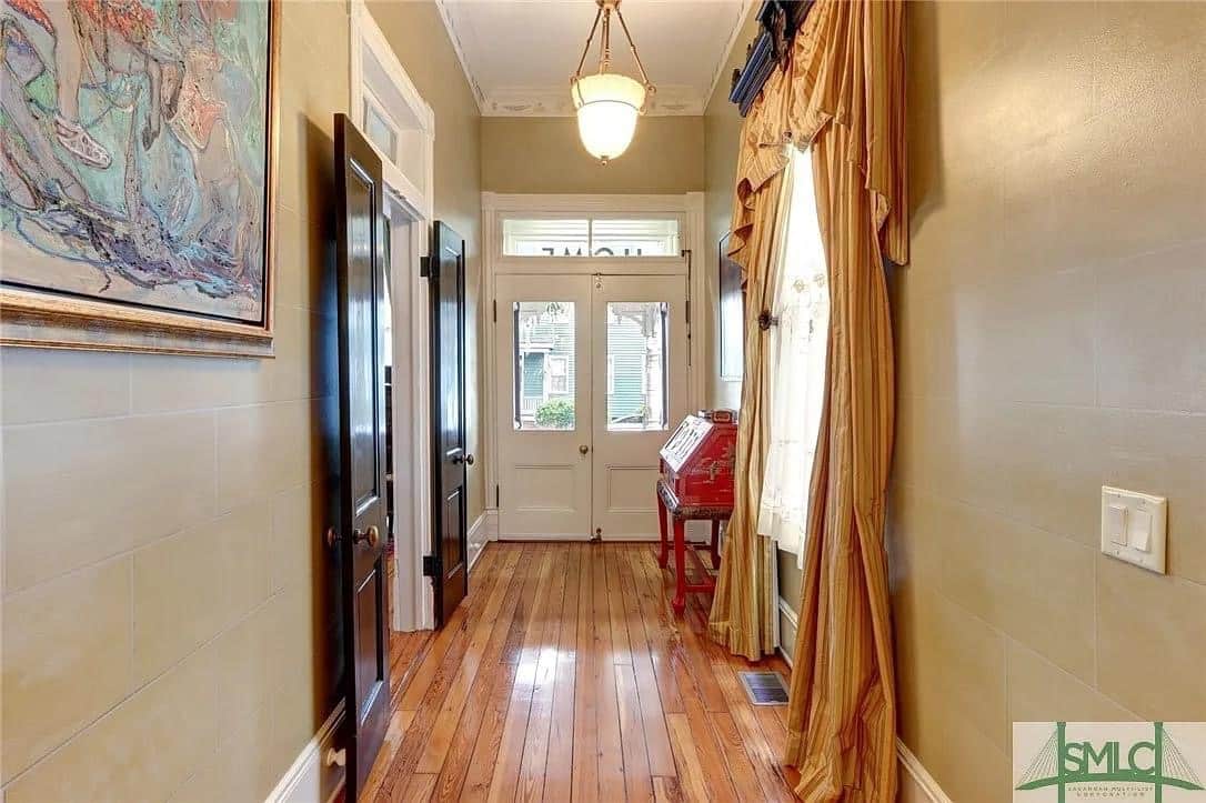 1890 Victorian For Sale In Savannah Georgia