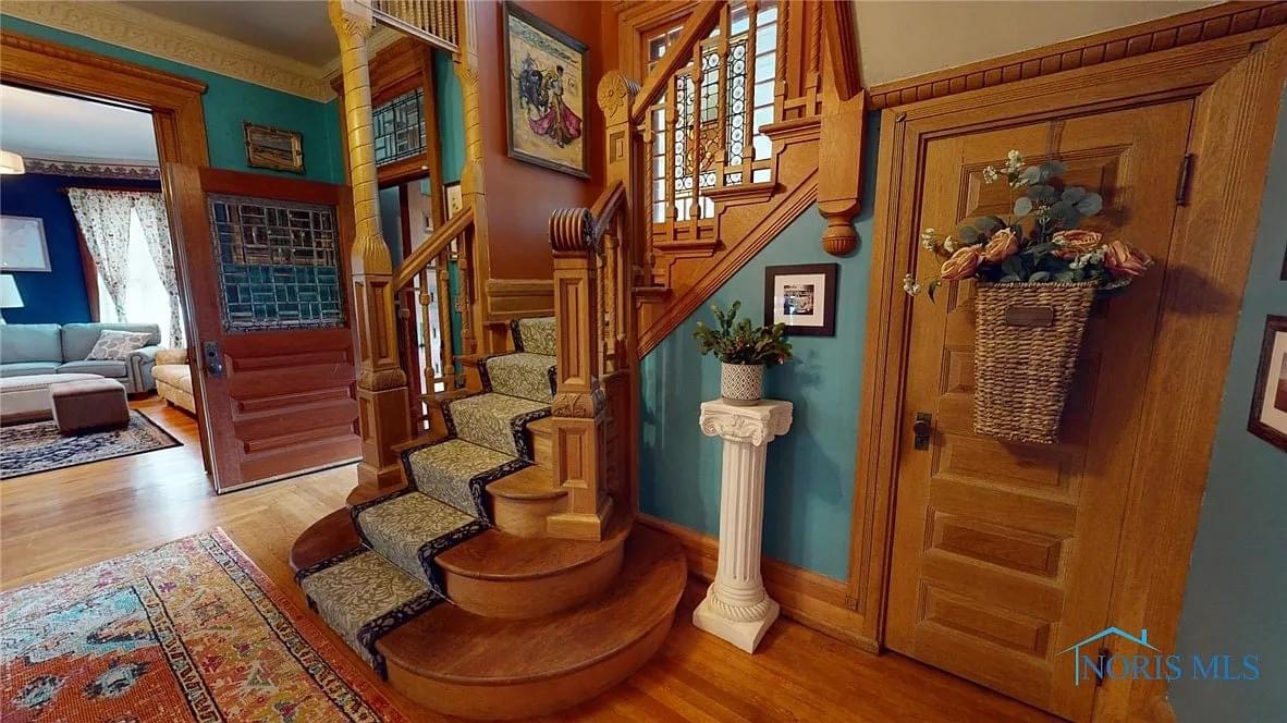 1896 Victorian For Sale In Tiffin Ohio