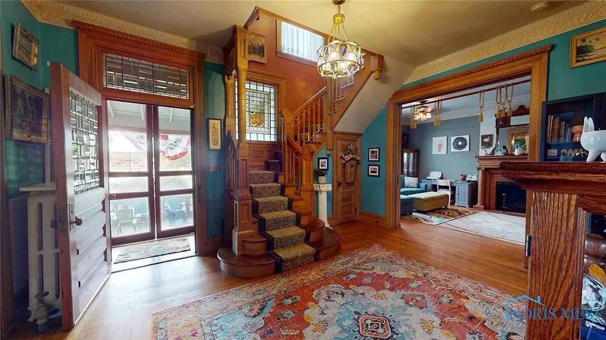 1896 Victorian For Sale In Tiffin Ohio