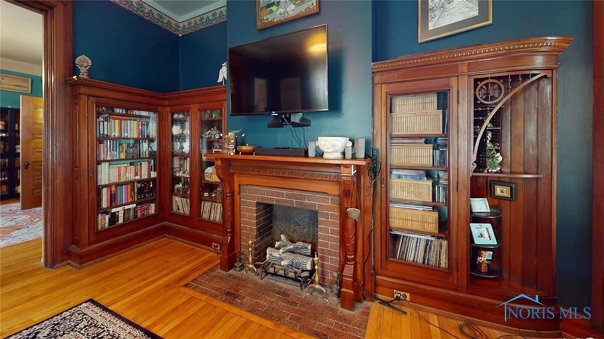 1896 Victorian For Sale In Tiffin Ohio