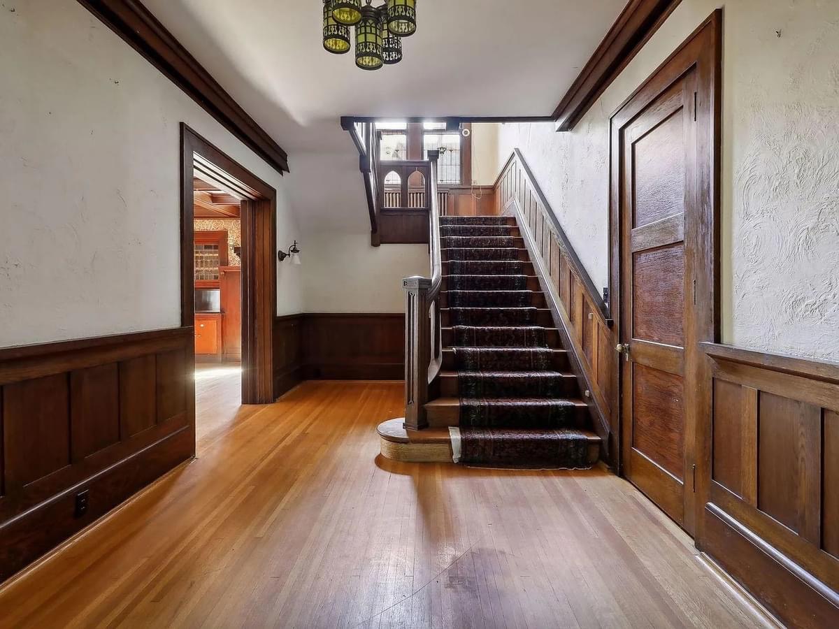 1907 Tudor Revival For Sale In Red Wing Minnesota