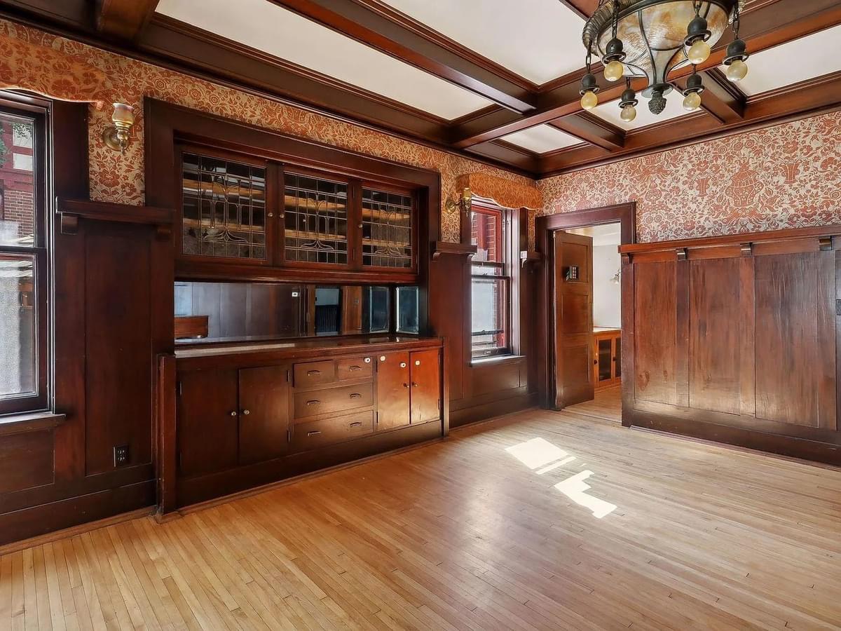 1907 Tudor Revival For Sale In Red Wing Minnesota