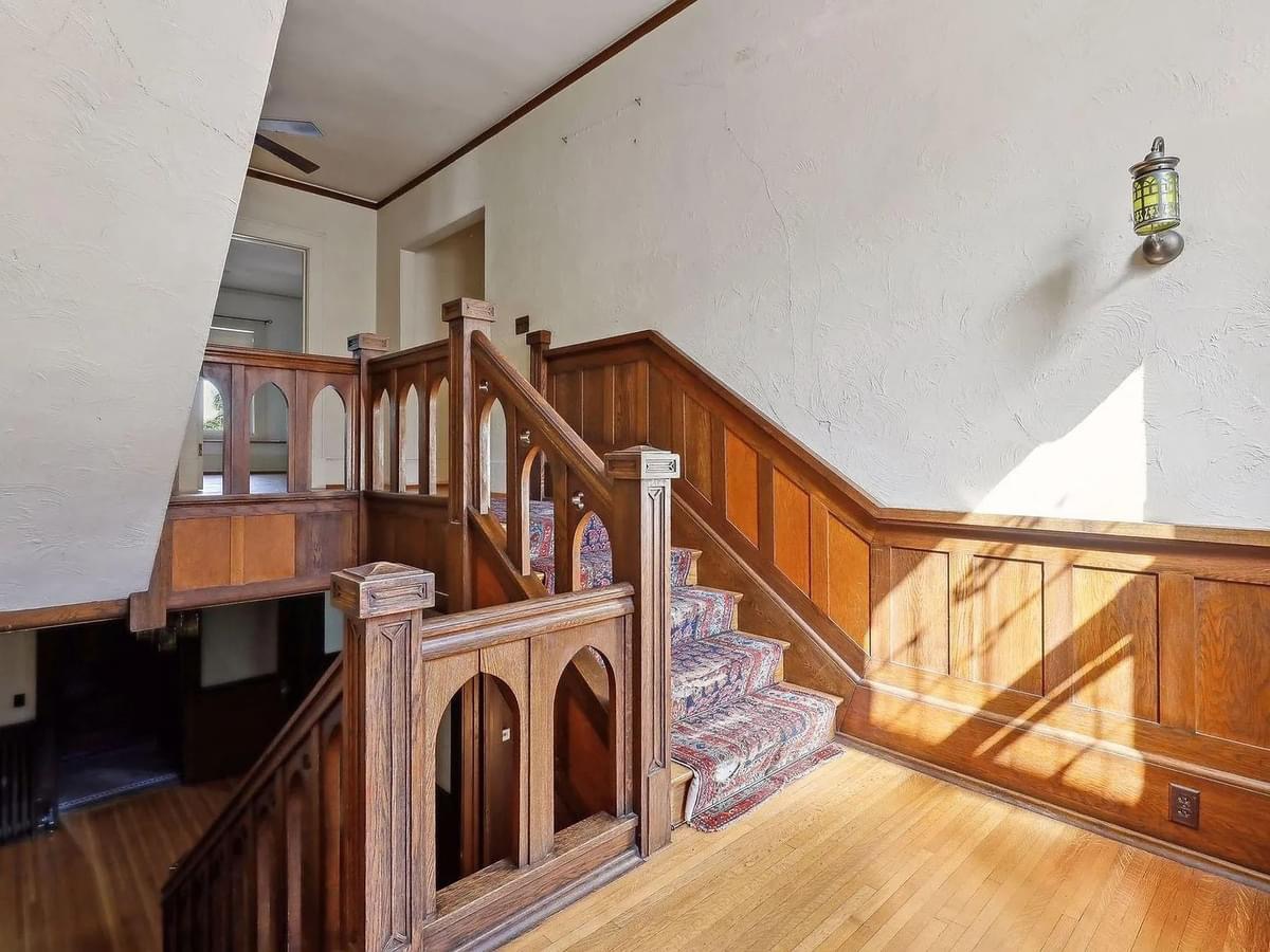 1907 Tudor Revival For Sale In Red Wing Minnesota