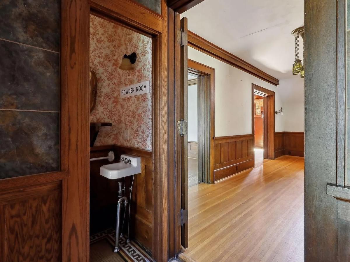 1907 Tudor Revival For Sale In Red Wing Minnesota