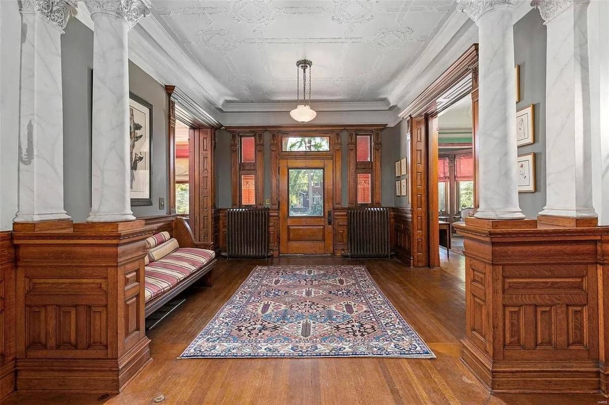 1895 Victorian For Sale In Saint Louis Missouri