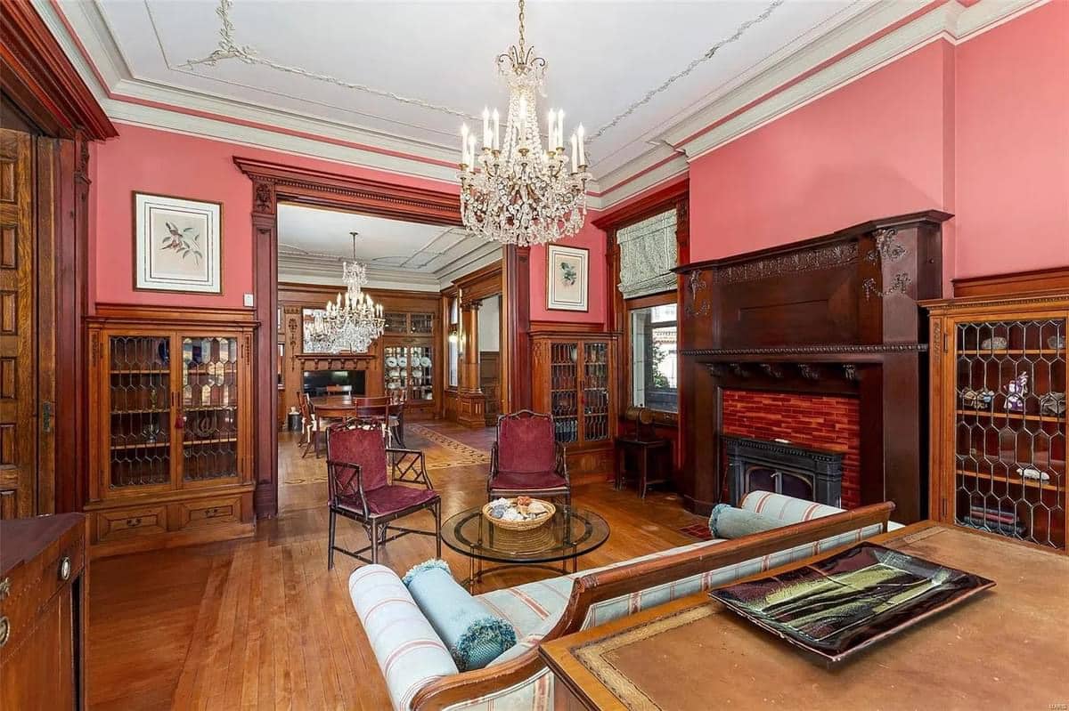 1895 Victorian For Sale In Saint Louis Missouri