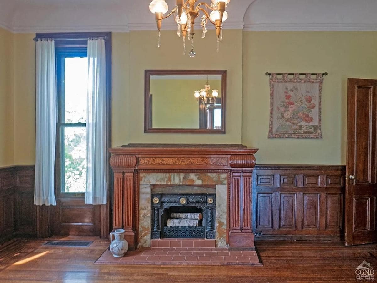 1873 Italianate For Sale In Hudson New York