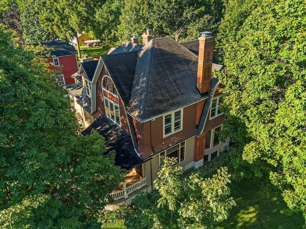 1895 Dutch Colonial Revival For Sale In Sandwich Illinois