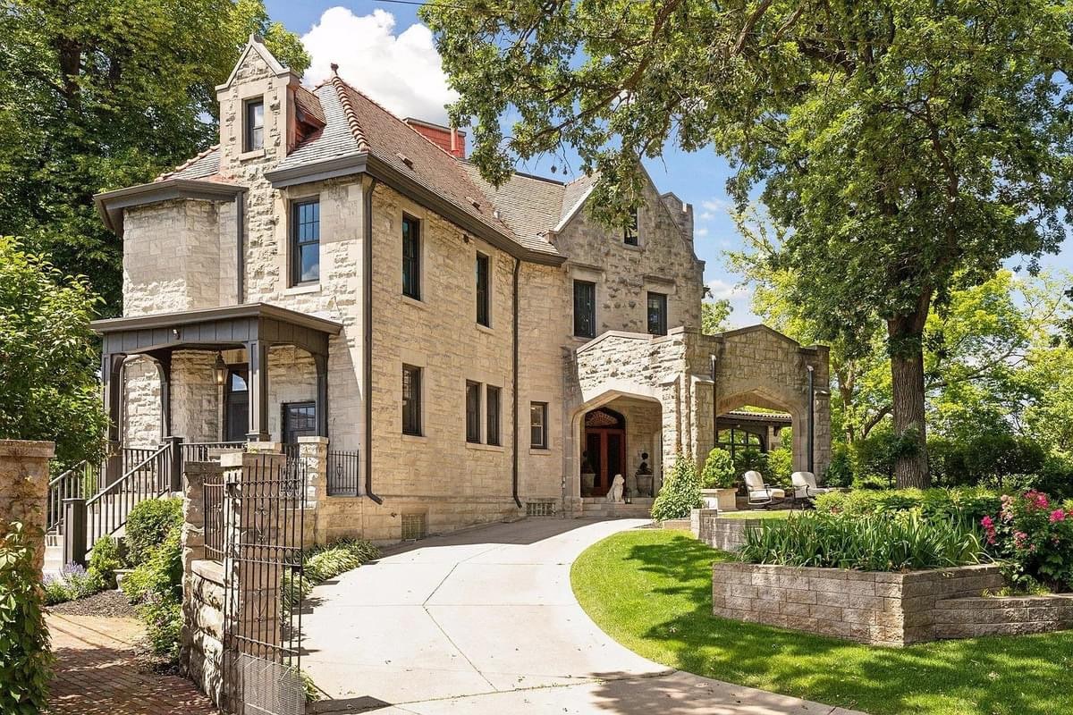 1906 Mansion For Sale In Minneapolis Minnesota