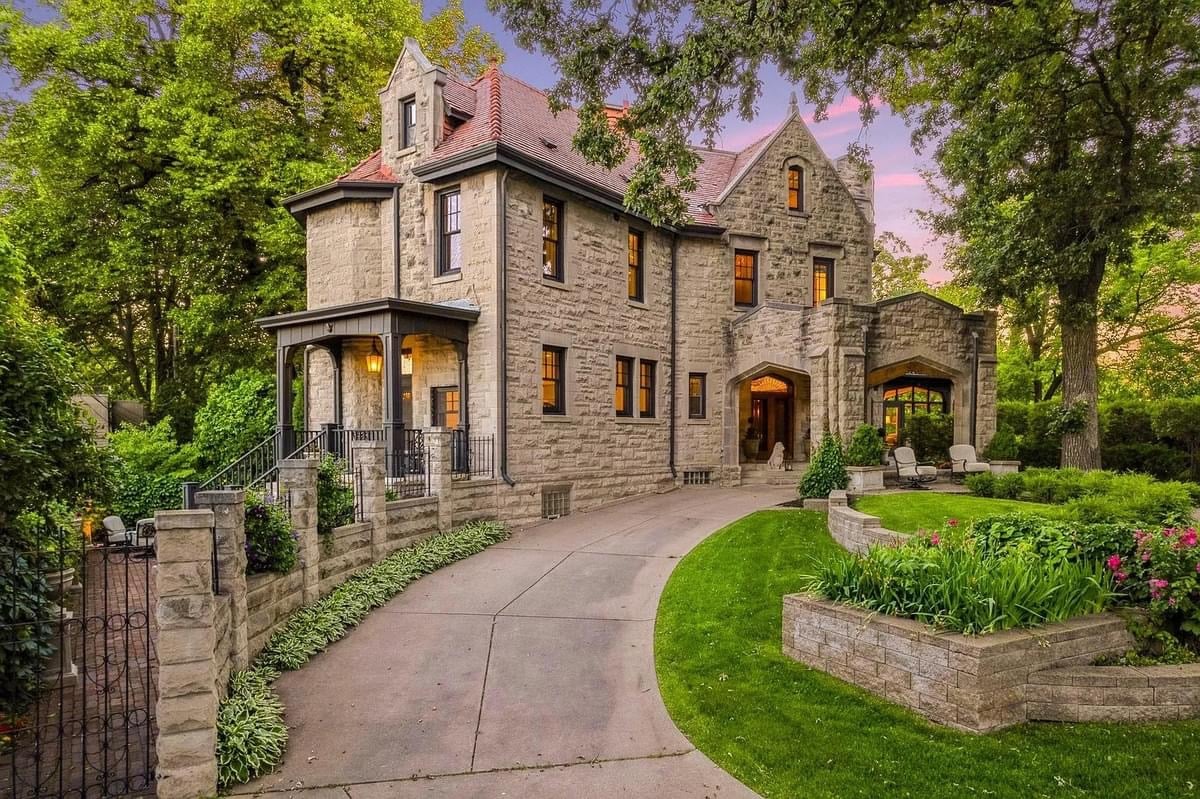 1906 Mansion For Sale In Minneapolis Minnesota