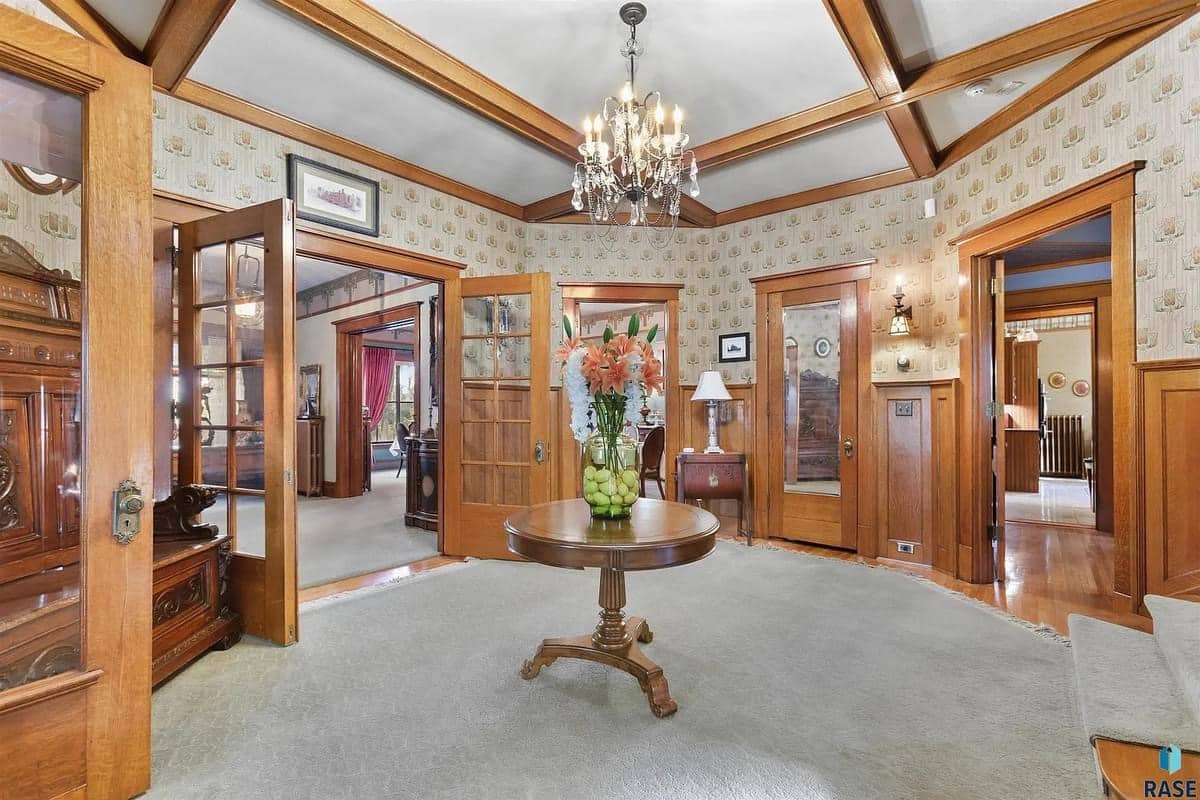 1917 Kennedy Mansion For Sale In Canton South Dakota