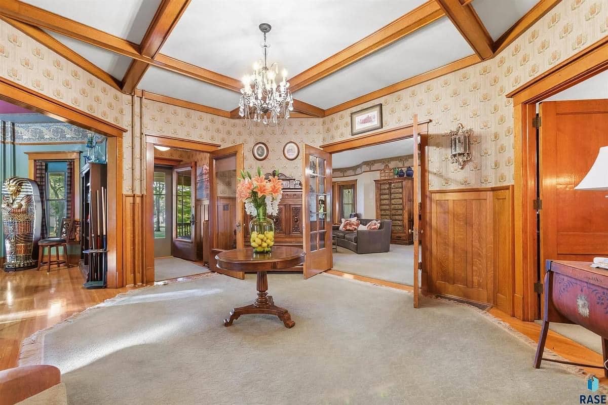 1917 Kennedy Mansion For Sale In Canton South Dakota