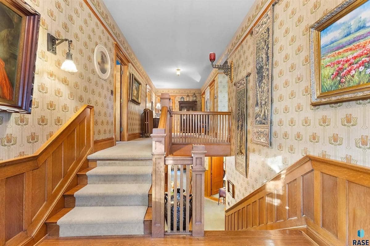 1917 Kennedy Mansion For Sale In Canton South Dakota