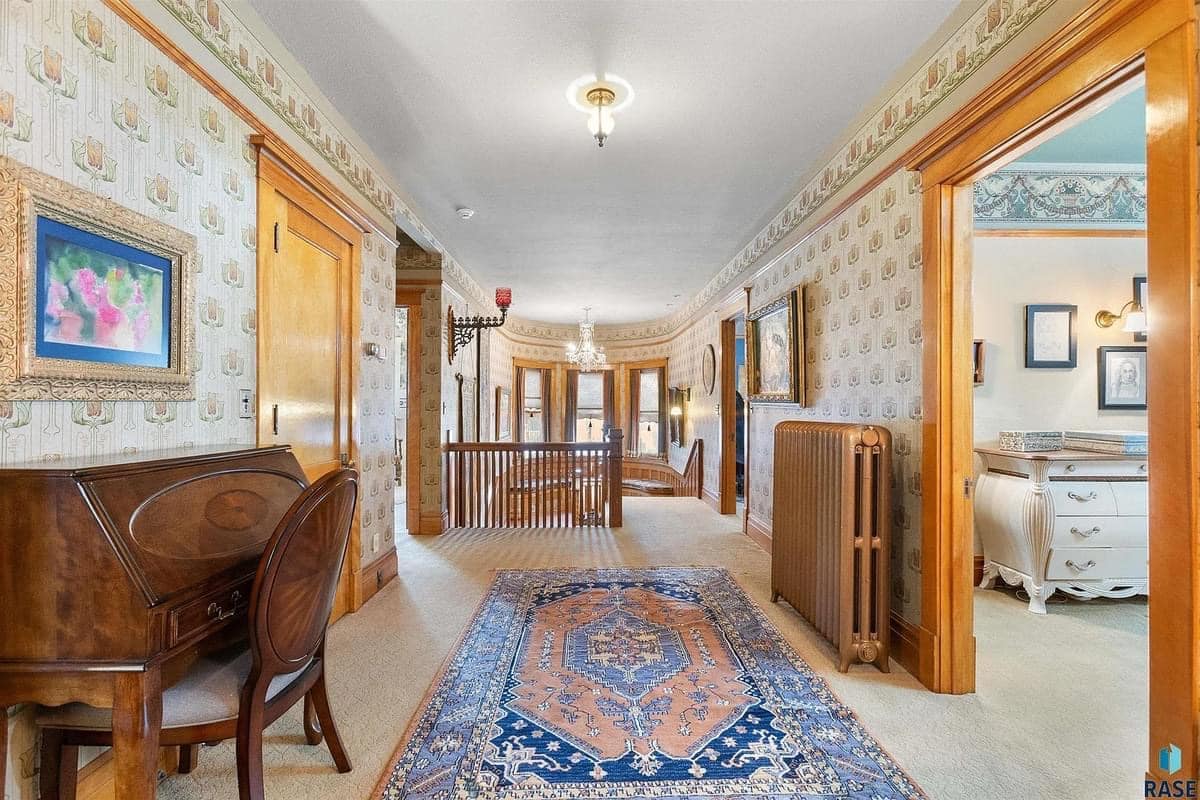 1917 Kennedy Mansion For Sale In Canton South Dakota