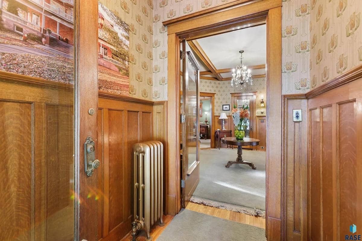 1917 Kennedy Mansion For Sale In Canton South Dakota