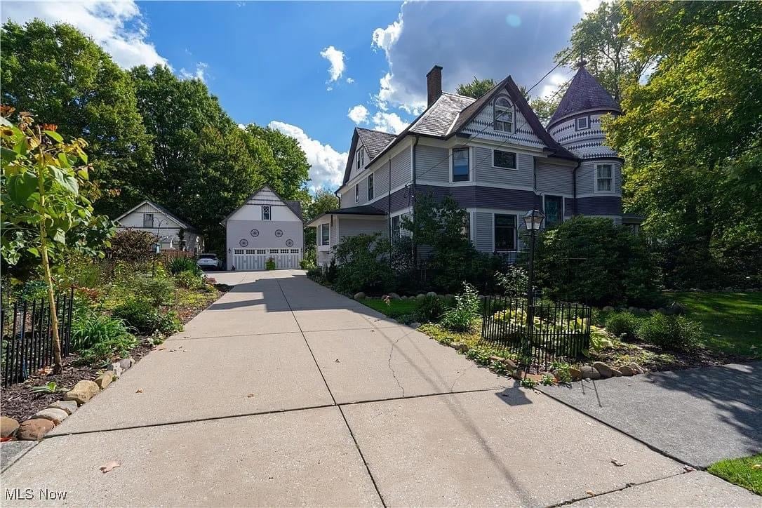 1850 Victorian For Sale In Garrettsville Ohio