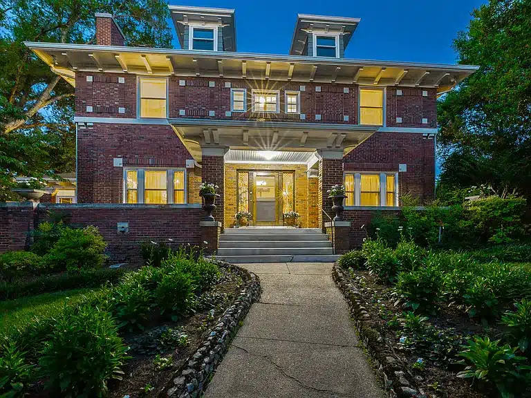 1912 Historic House For Sale In Chattanooga Tennessee