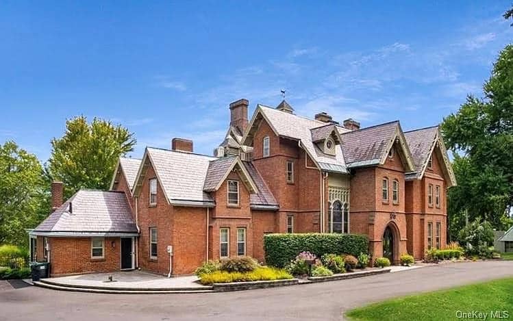 1856 Mansion For Sale In Newburgh New York