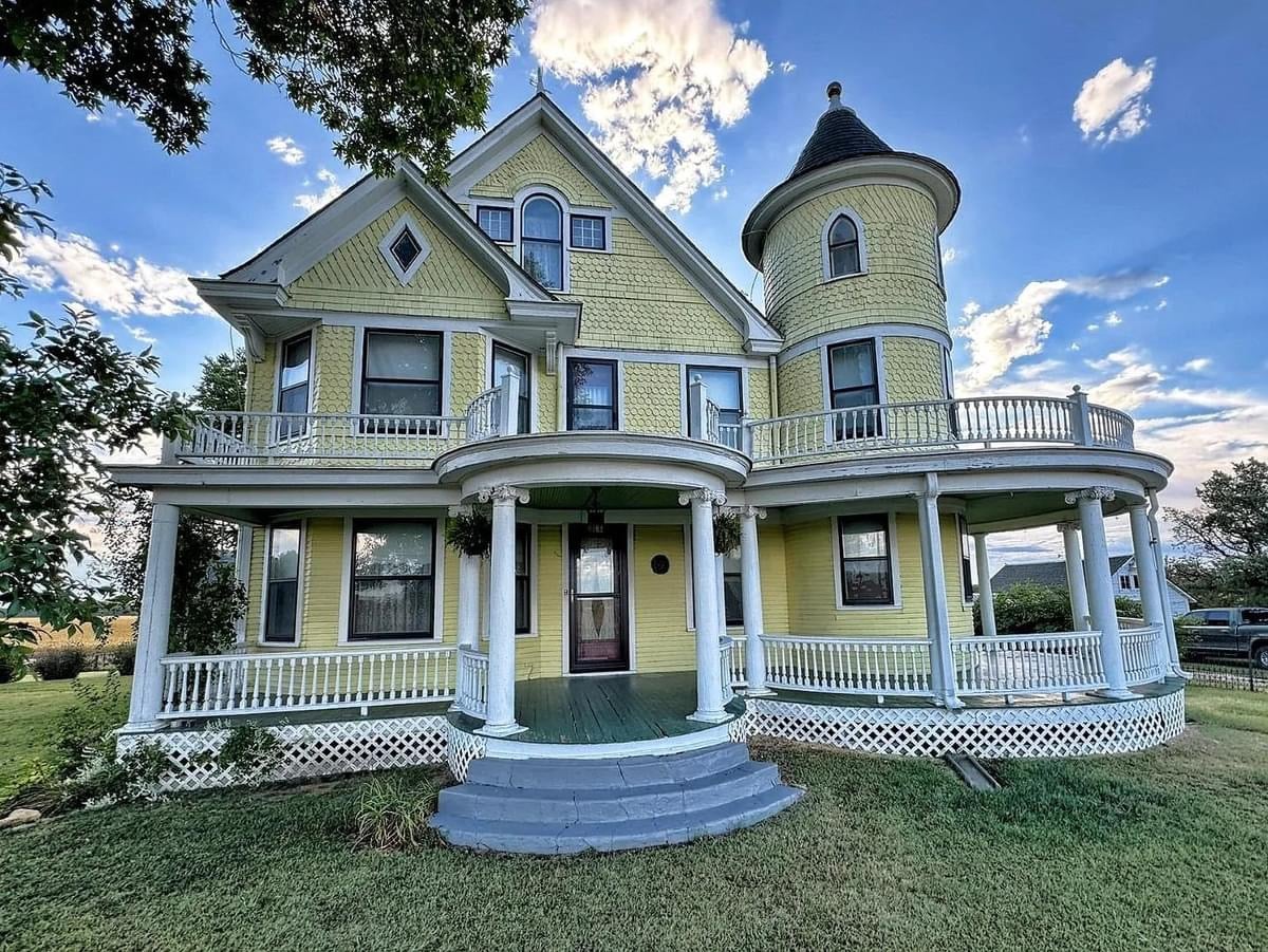 1880 Victorian For Sale In Burr Oak Kansas