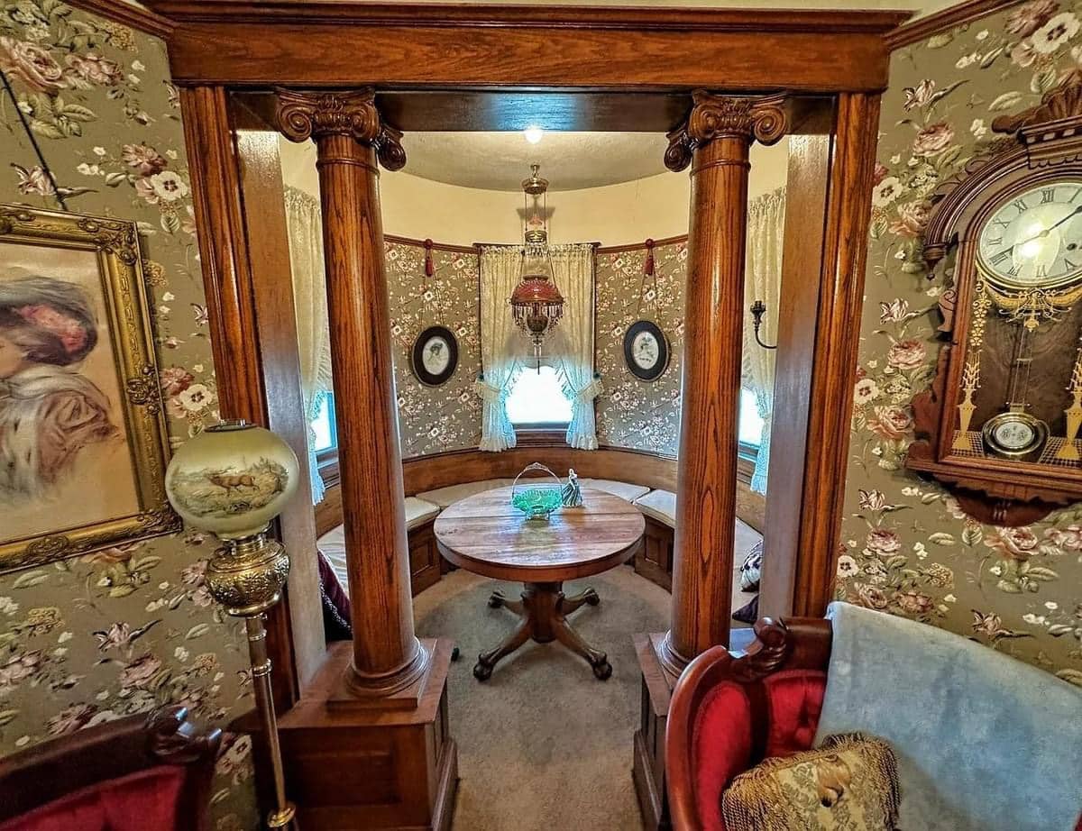 1880 Victorian For Sale In Burr Oak Kansas