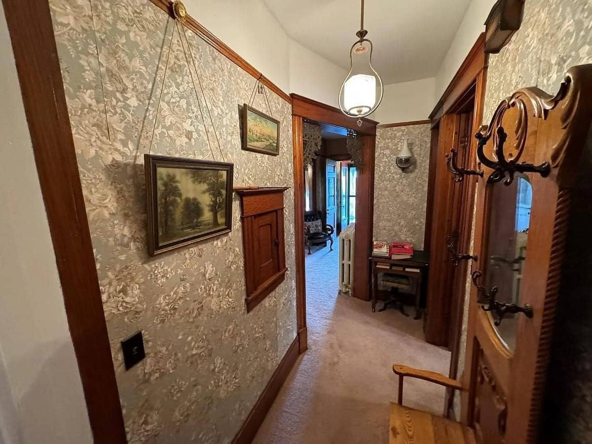 1880 Victorian For Sale In Burr Oak Kansas