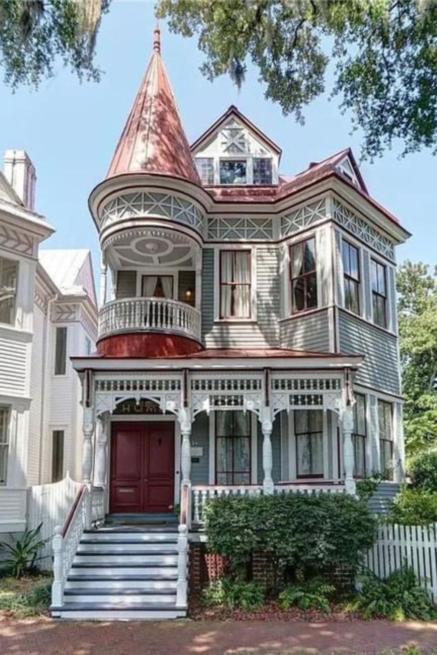 1890 Victorian For Sale In Savannah Georgia