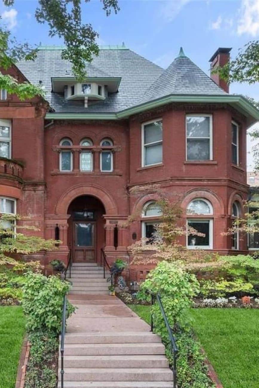 1895 Victorian For Sale In Saint Louis Missouri