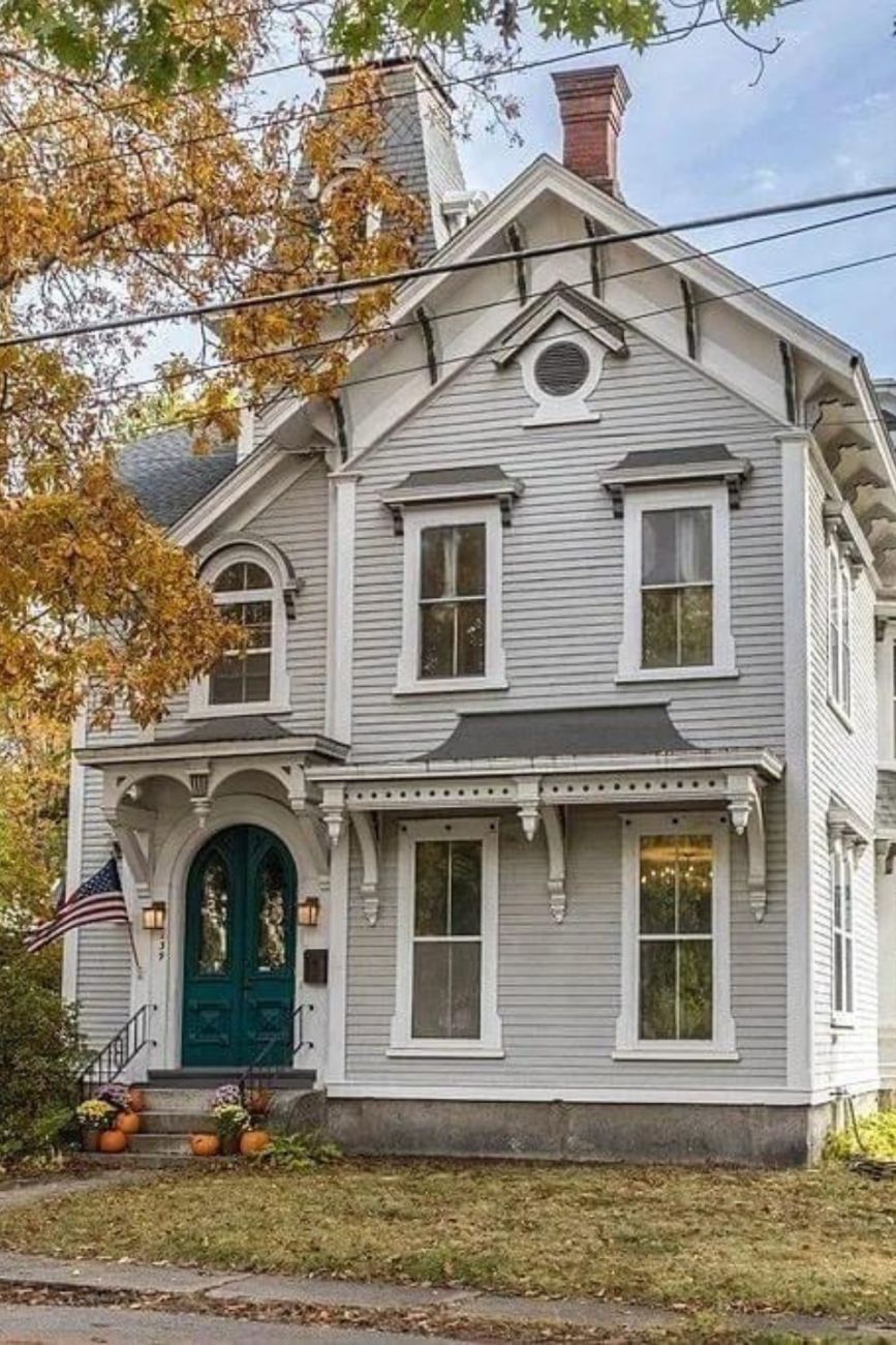 1868 Italianate For Sale In Fitchburg Massachusetts