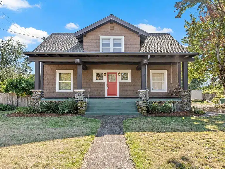 1917 Craftsman For Sale In Milwaukie Oregon