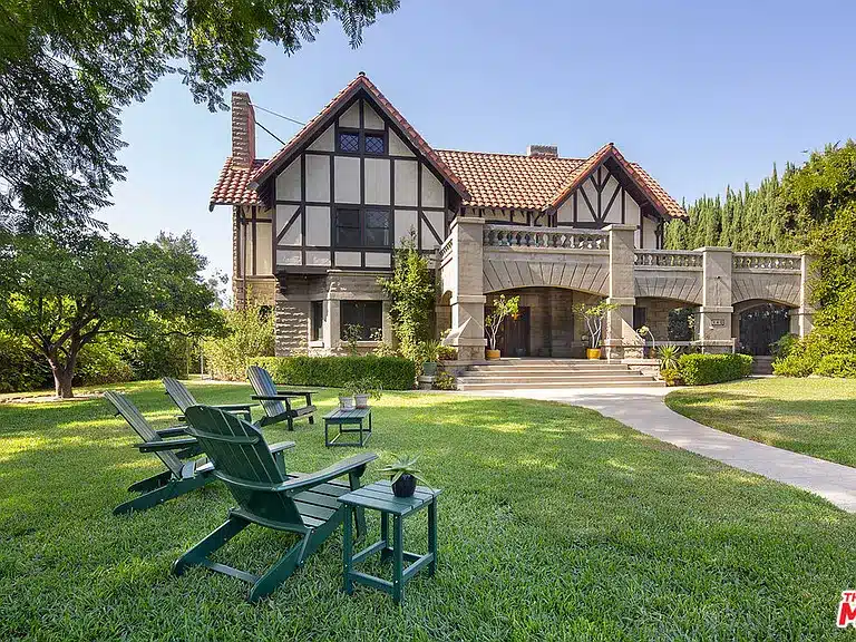 1915 Tudor Revival For Sale In Los Angeles California