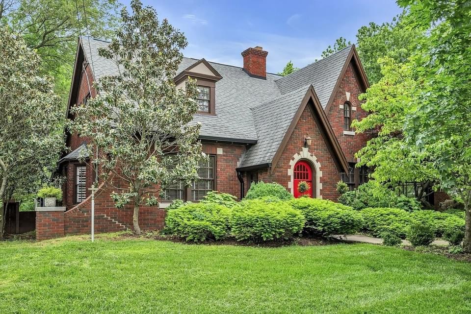 1937 Tudor Revival For Sale In Nashville Tennessee